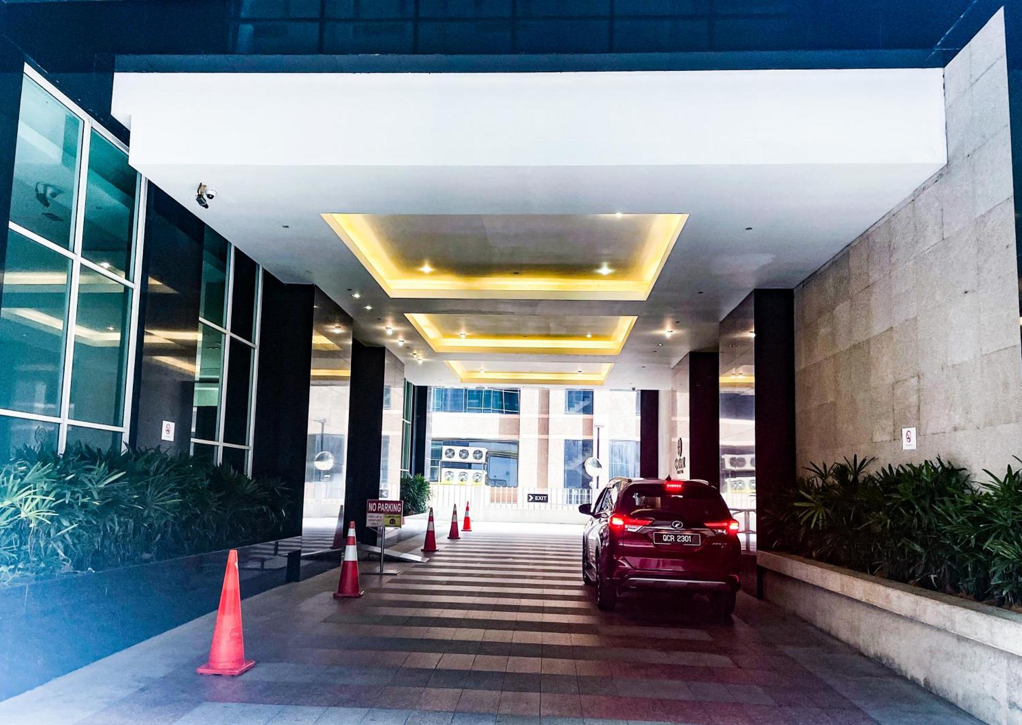 Klcc Suites By Nhb Kuala Lumpur Eksteriør billede